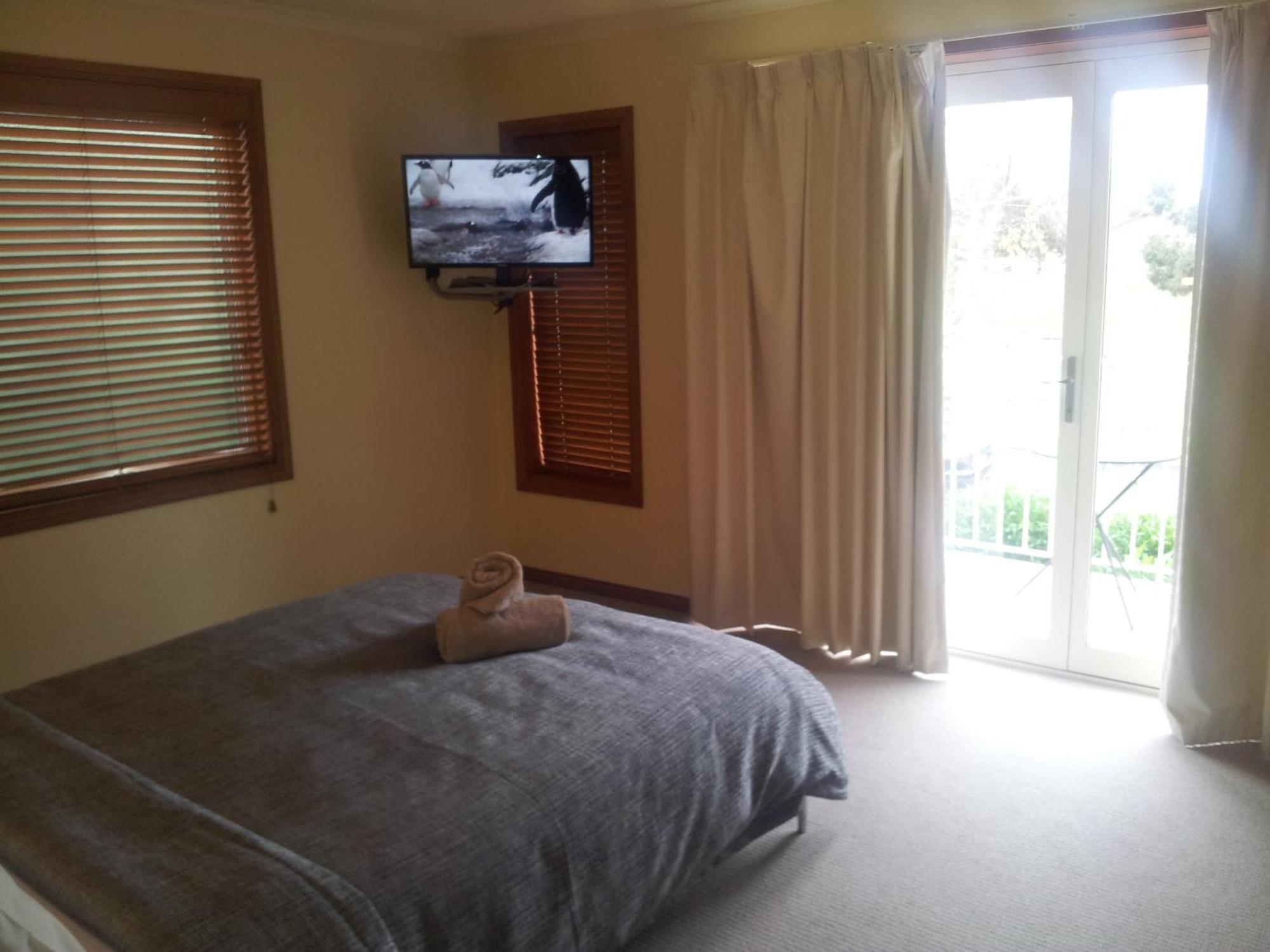 Best Western Colonial Village Motel Warrnambool Room photo